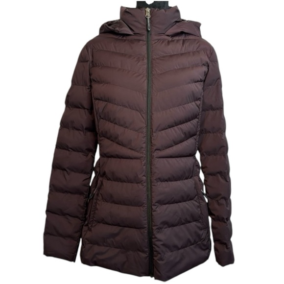 32 Degrees Heat Jackets & Blazers - 32 Degrees Heat Maroon Puffer‎ Jacket in Size M
